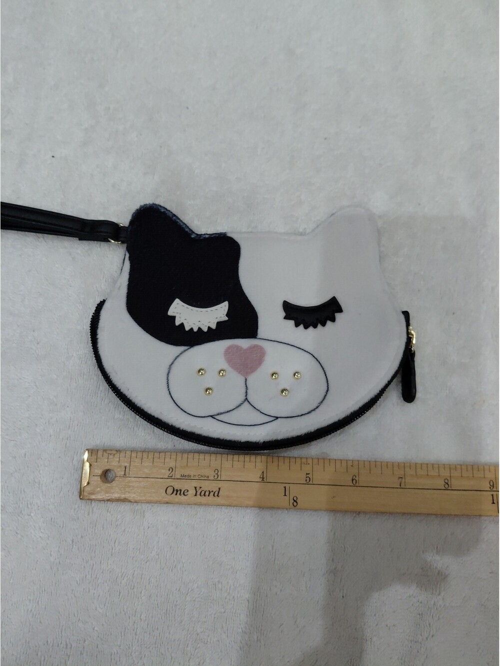 Betsy Johnson Cat Hand Purse - Picture 1 of 7